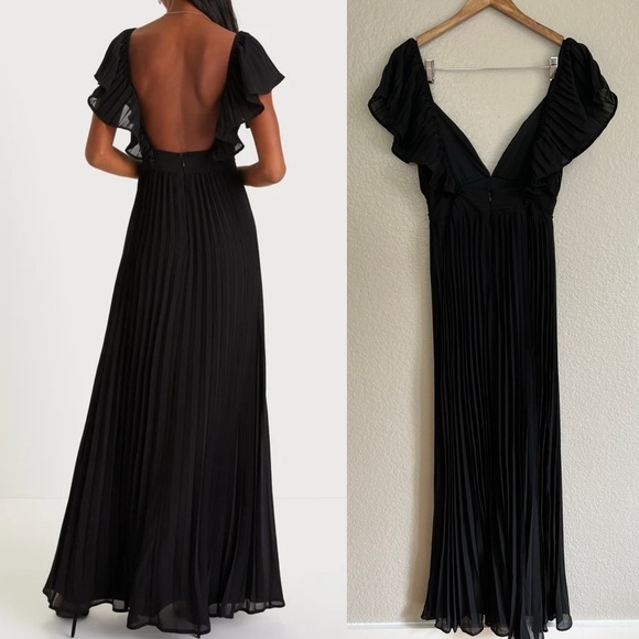 NWOT Ideal Occasion Black Pleated Flutter Sleeve Backless Maxi Dress - Picture 3 of 8